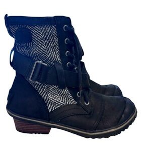 Sorel Lace Up Slimboot Size 7